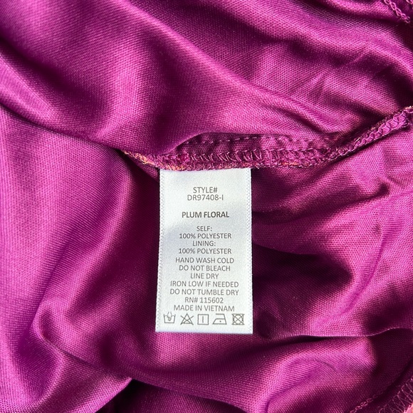 Lush Floral Sweetheart long sleeve Ruched mini dress Plum, pink purple Size M - Picture 6 of 7